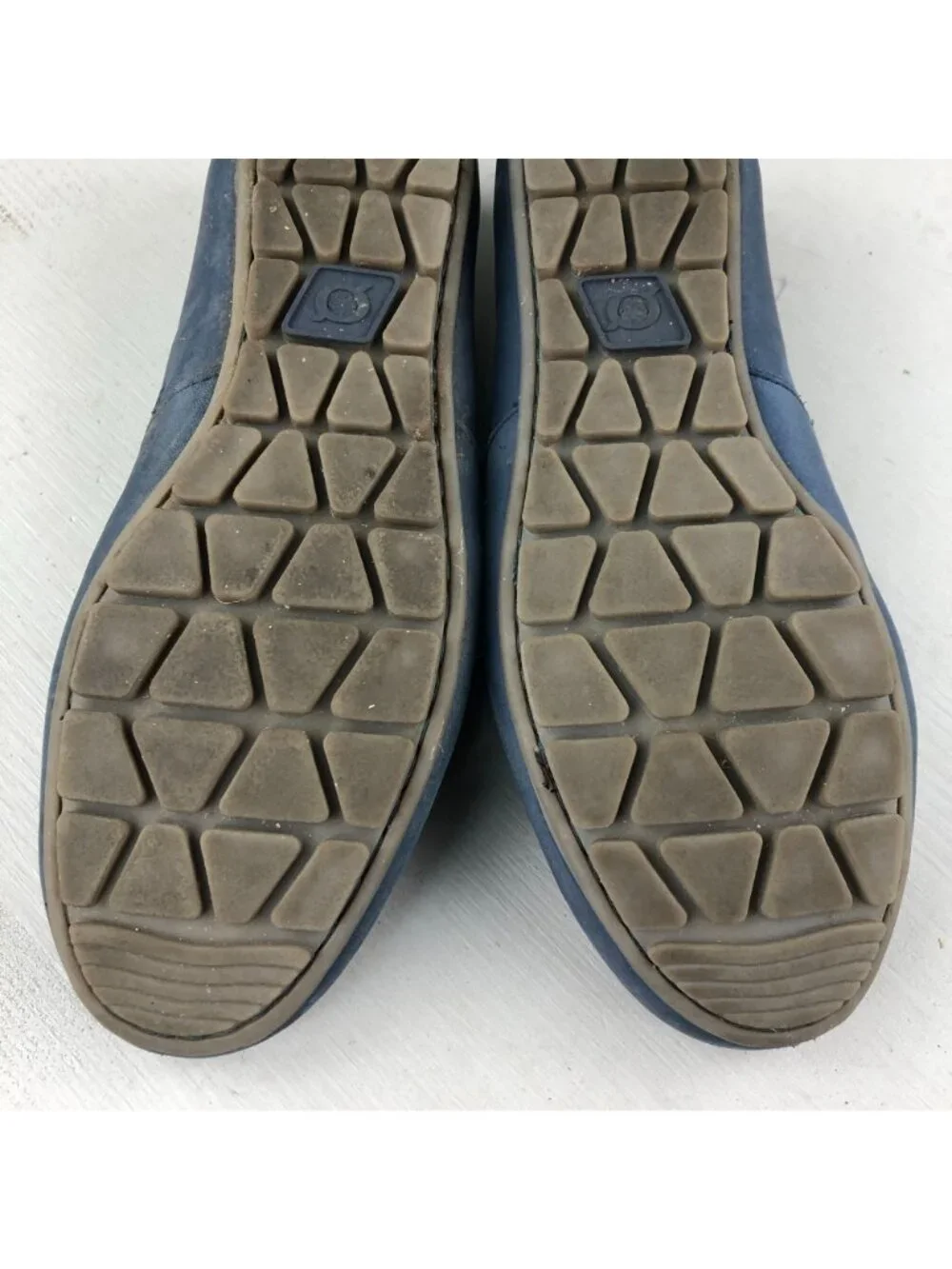 Born Women's Size 9M Sebra Denim Blue Leather Round Toe Slip On Flats Shoes